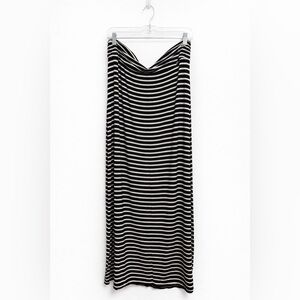 🖤J.Crew Black & White Striped Skirt – Size L 🖤